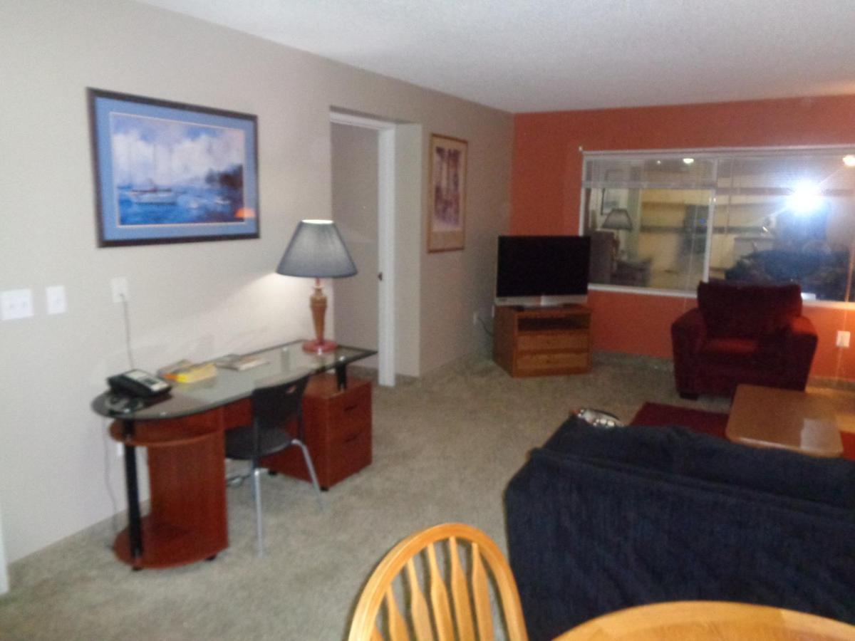Riverview Suites Apartments Рочестер Экстерьер фото